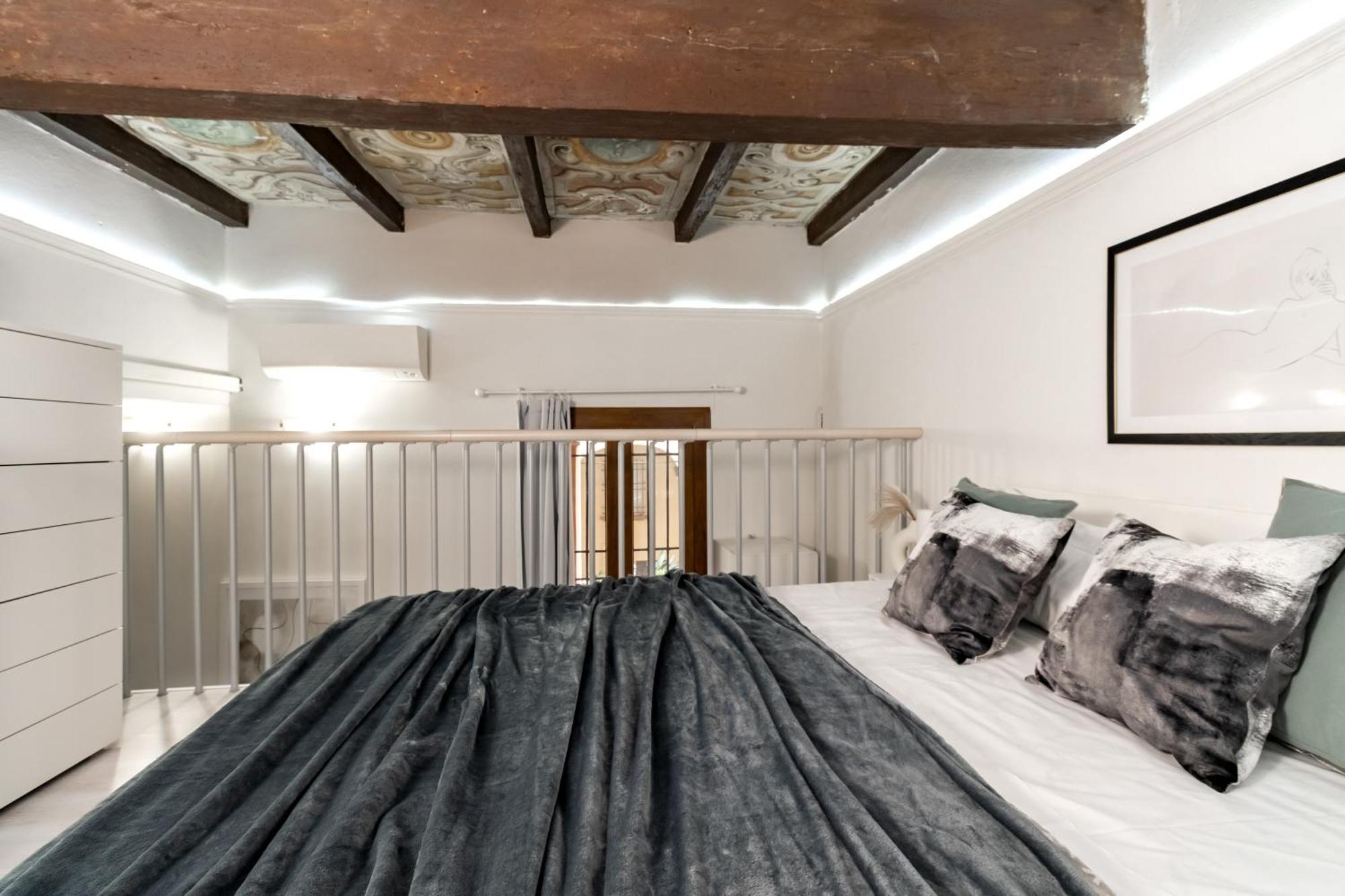 Charming Frescoed Loft Apartman Bologna Kültér fotó