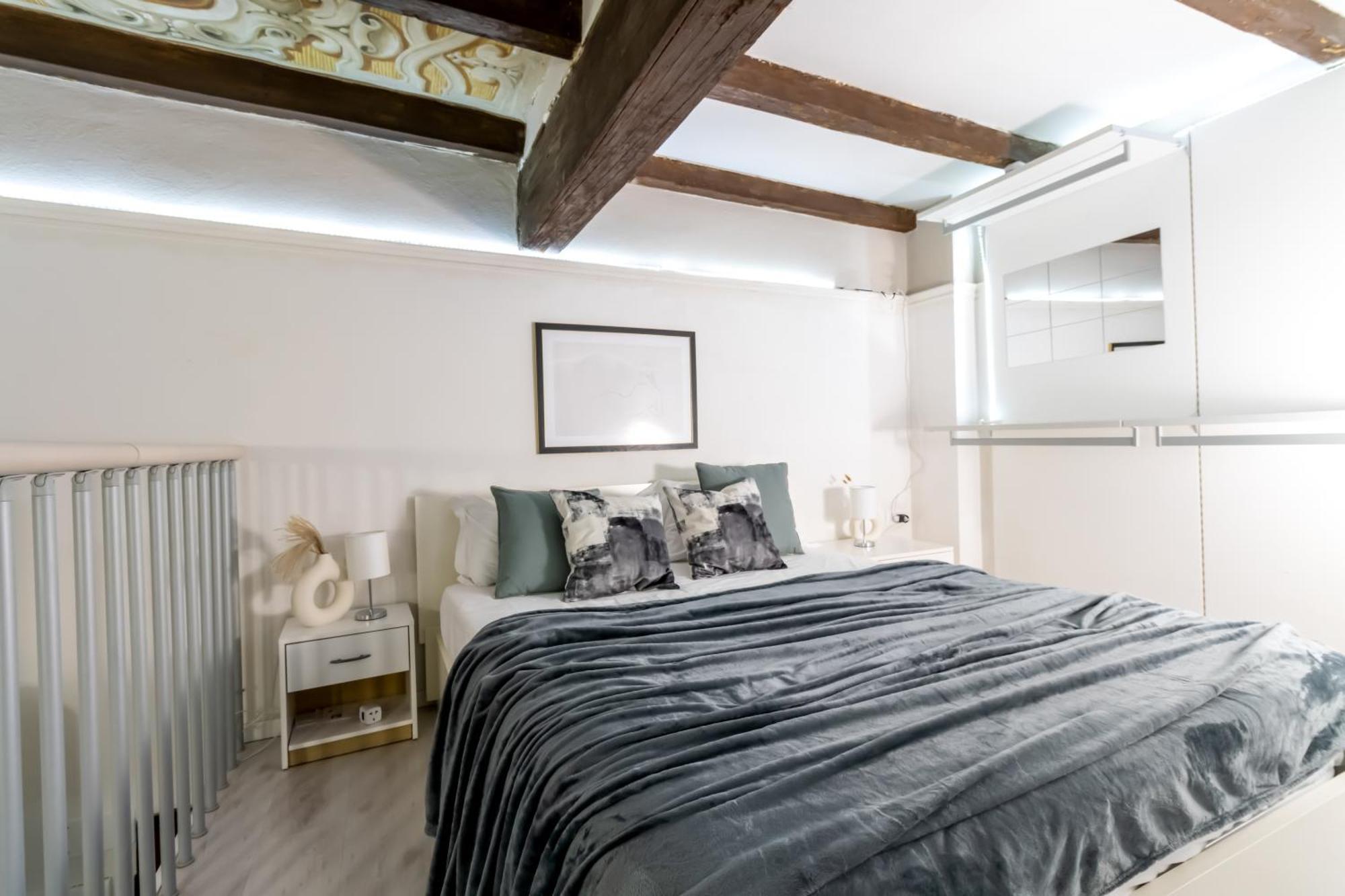 Charming Frescoed Loft Apartman Bologna Kültér fotó